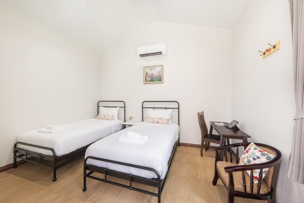Picha Ville Resort Watthana Nakhon Esterno foto