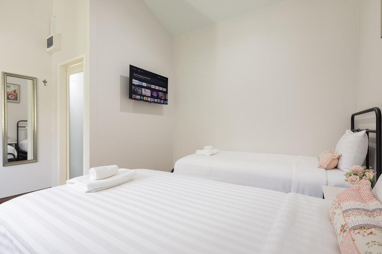 Picha Ville Resort Watthana Nakhon Esterno foto